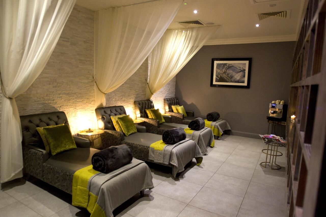 Отель Four Seasons Hotel, Spa & Leisure Club Карлингфорд
