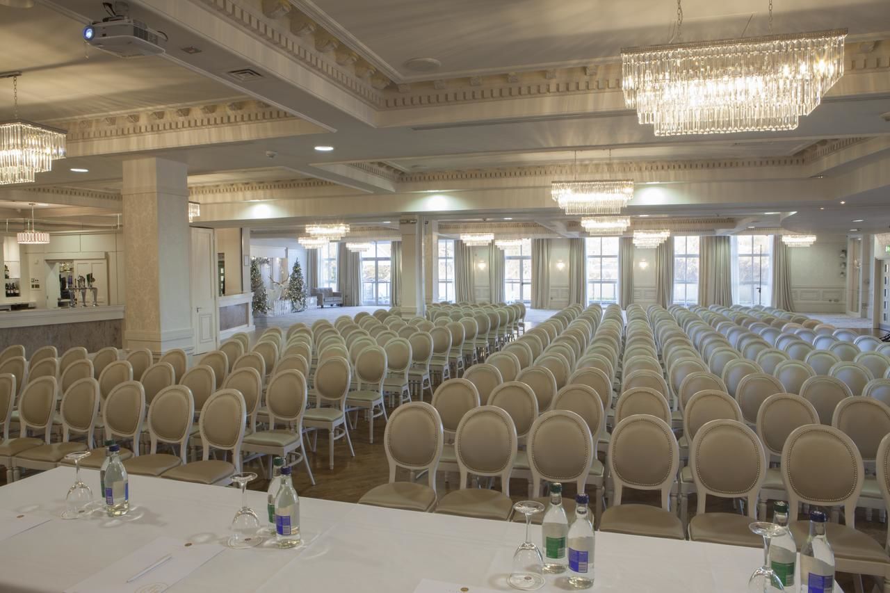 Отель Four Seasons Hotel, Spa & Leisure Club Карлингфорд